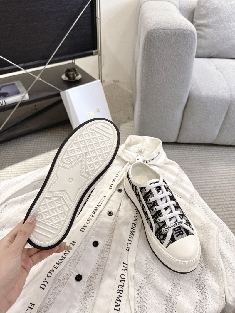 chr1st1an D10r sneakers